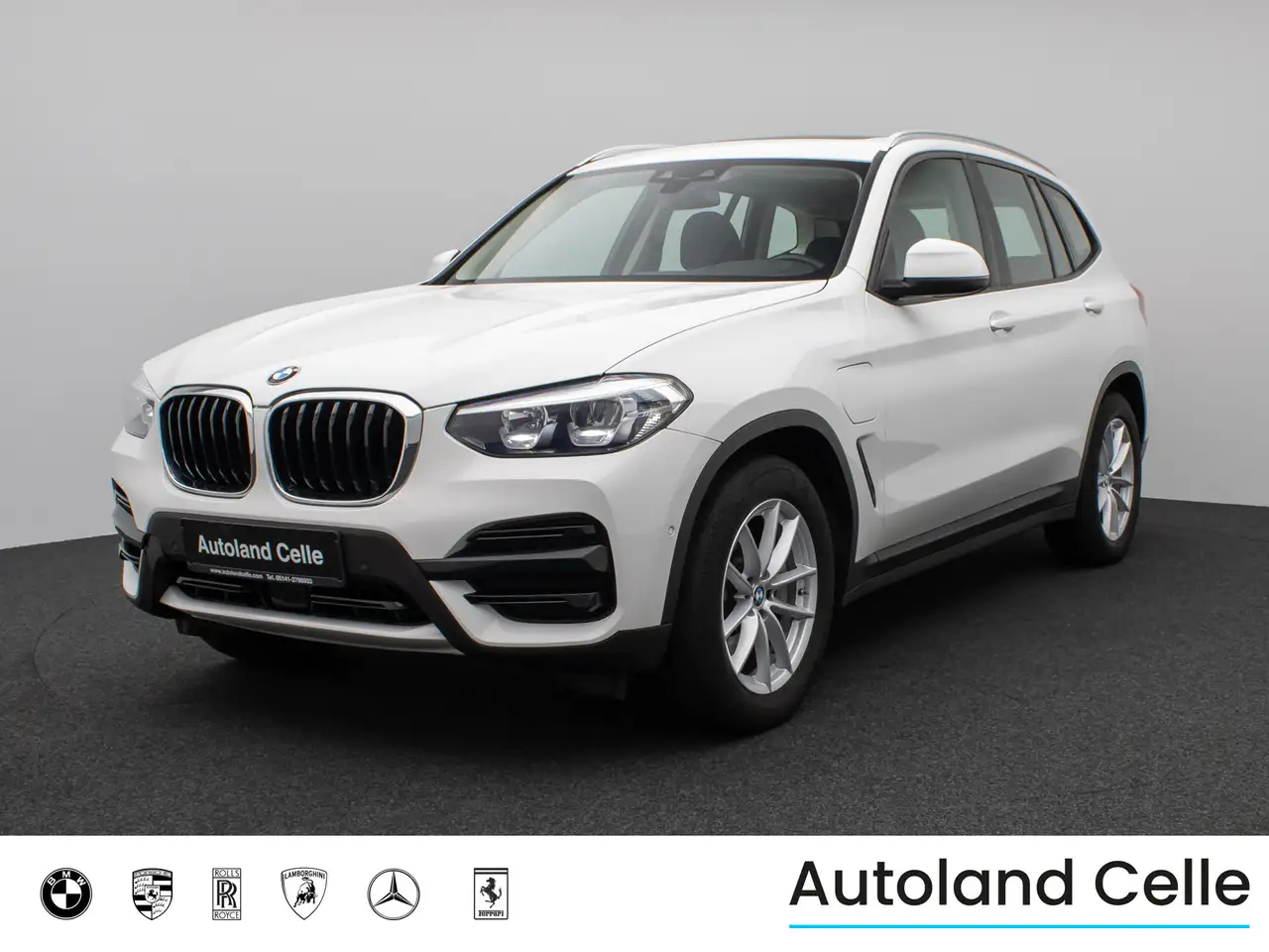BMW X3 xD30e Panorama Kamera DAB HiFi WLAN Stop&Go — миниатюра 1