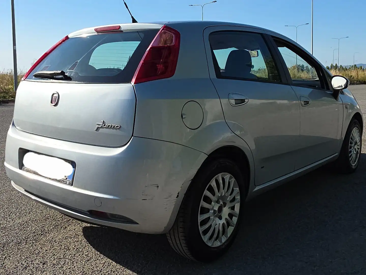 Fiat Grande Punto Grande Punto 5p 1.3 mjt 16v Dynamic c/esp 75cv Grigio - 1