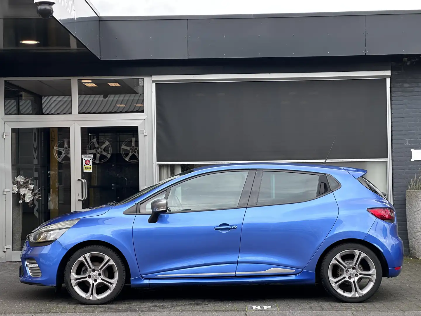 Renault Clio 1.2 GT CLIMA / CRUISE / AUTO / NAVI / RS-MODE Blau - 2