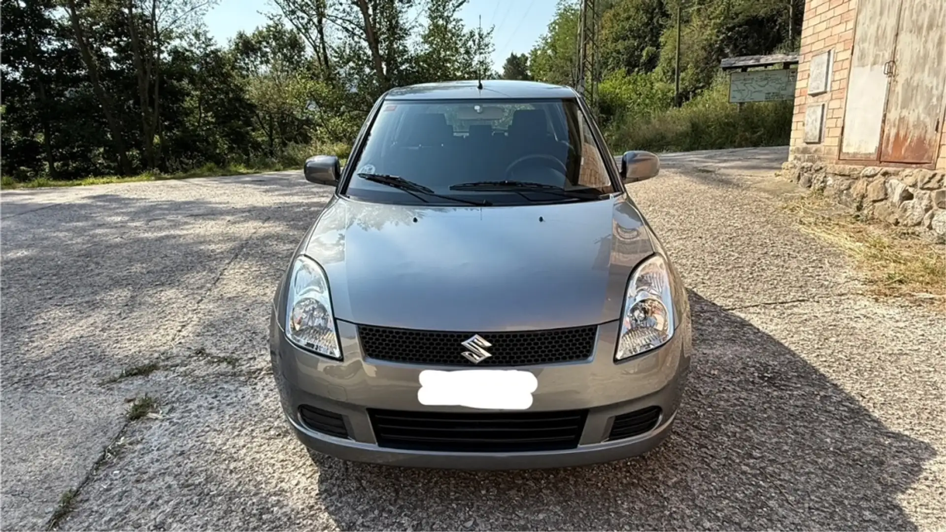 Suzuki Swift 1.3 GL Argent - 1