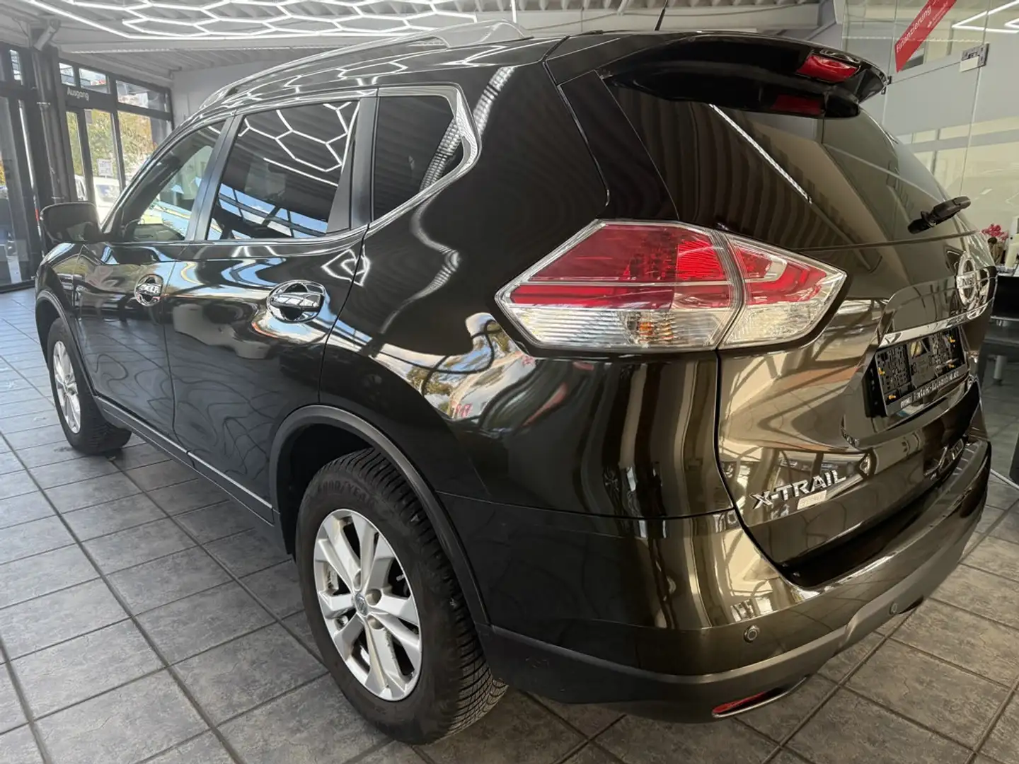 Nissan X-Trail 1.6 dCi Acenta, 1.Hd., Navi, 360° Kamera Verde - 2