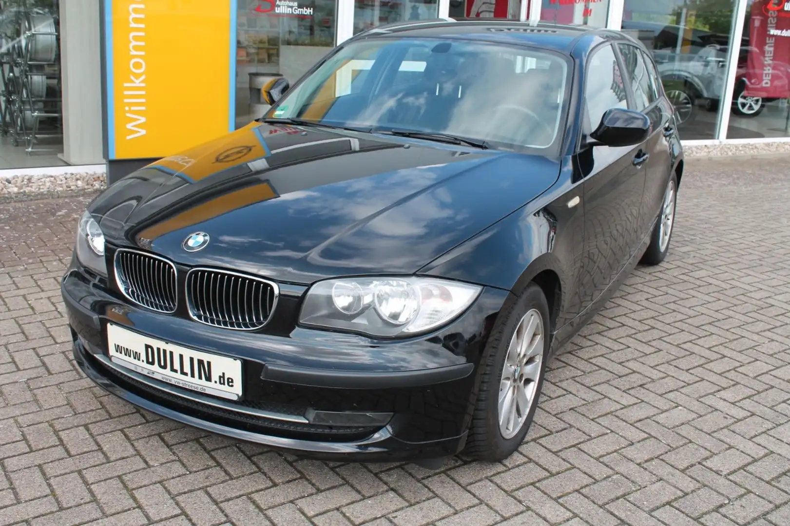 BMW 116 Baureihe 1 5trg. Export/Bastlerfahrzeug Schwarz - 2