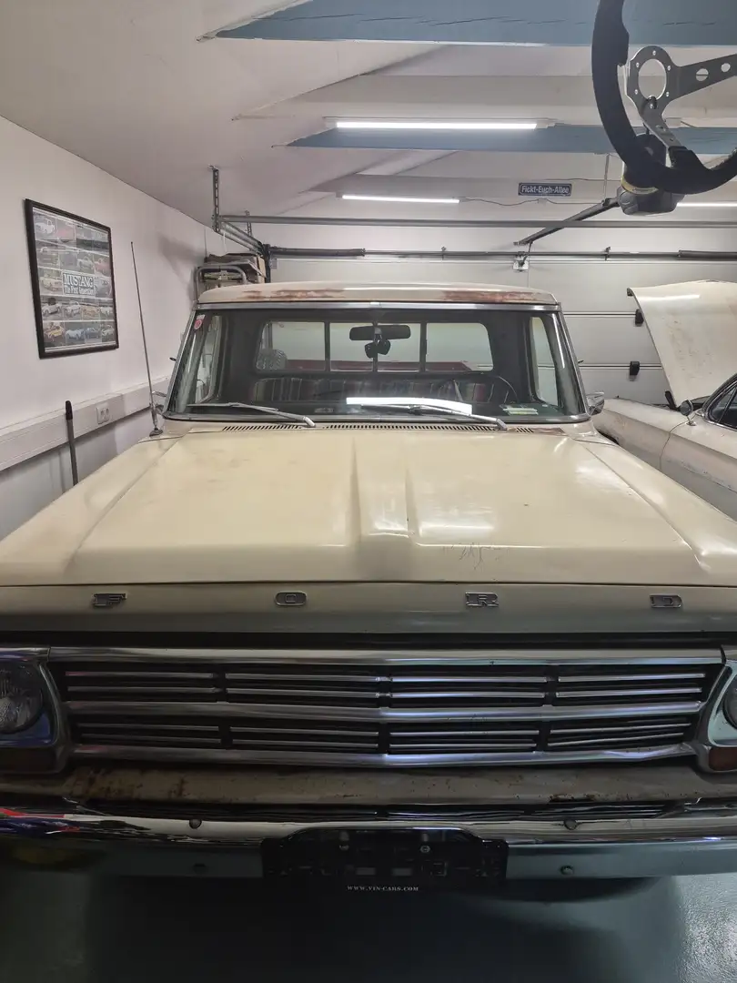 Ford F 100 - 1