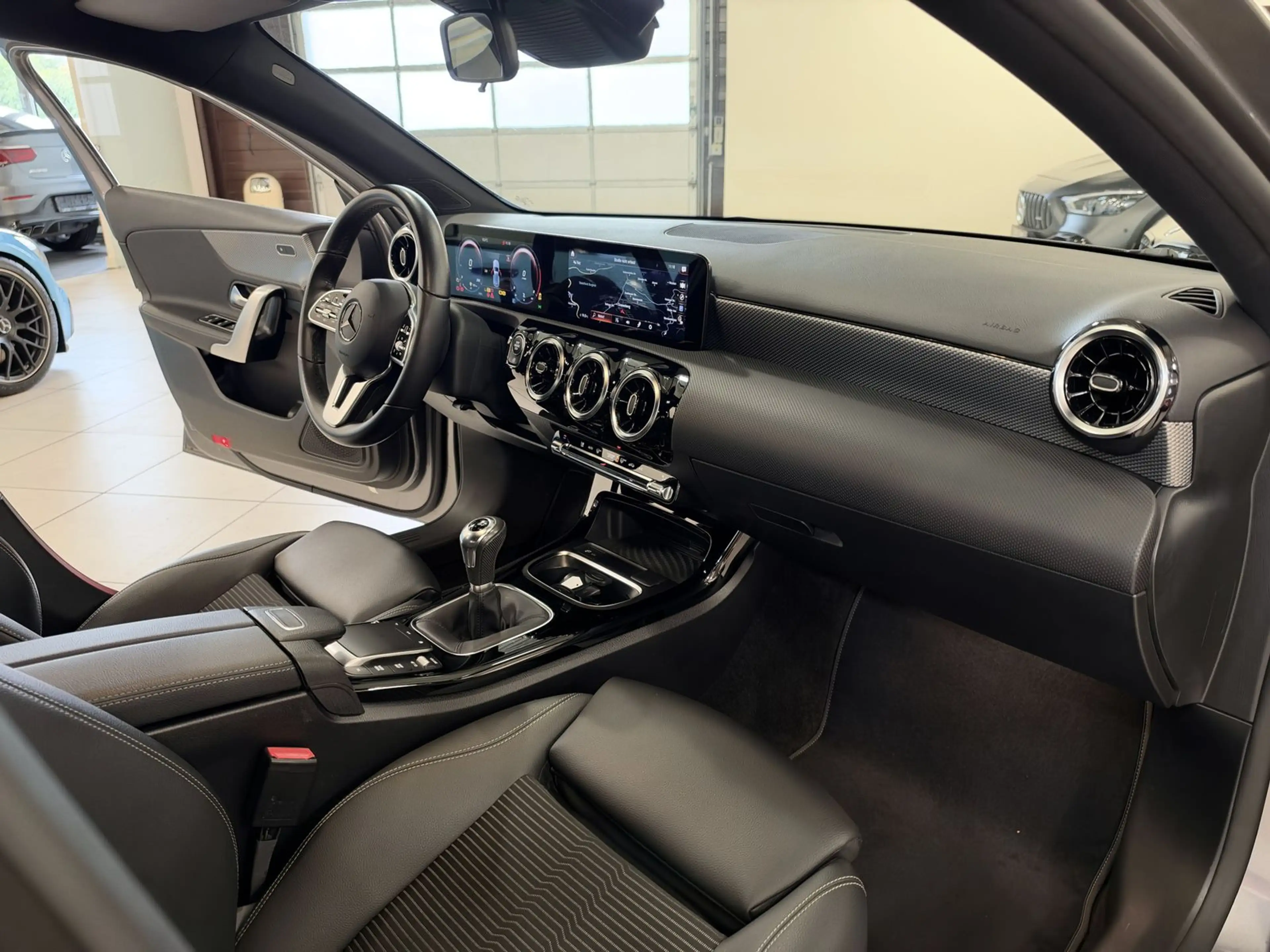 Mercedes-Benz A 200 *LED-Navi-Widescreen-2. Hand-17"* — photo 10