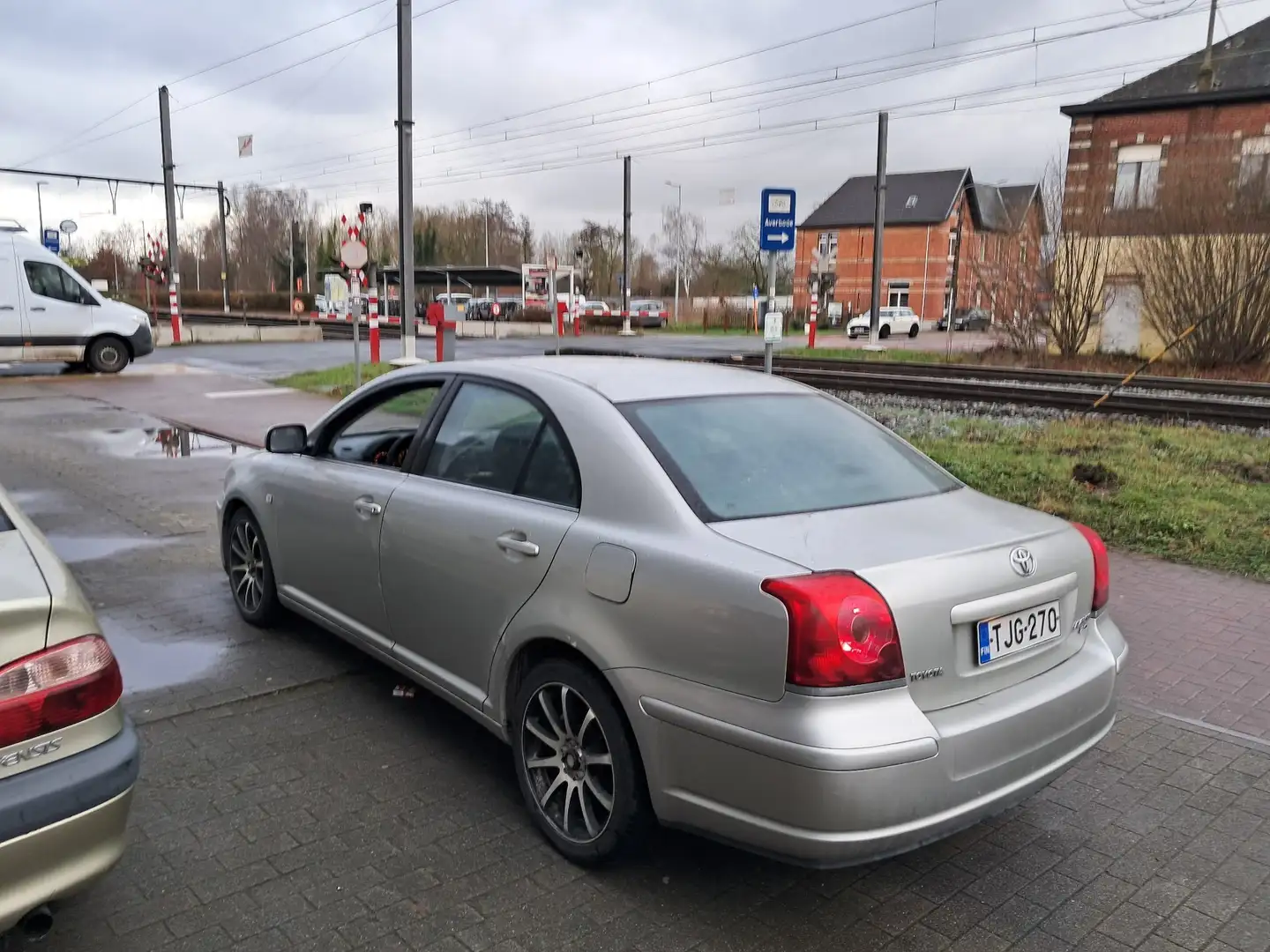 Toyota Avensis 2.0i VVT-i 16v D4 Linea Sol - 1