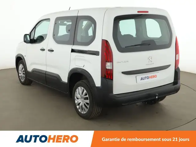 Peugeot Rifter view 4