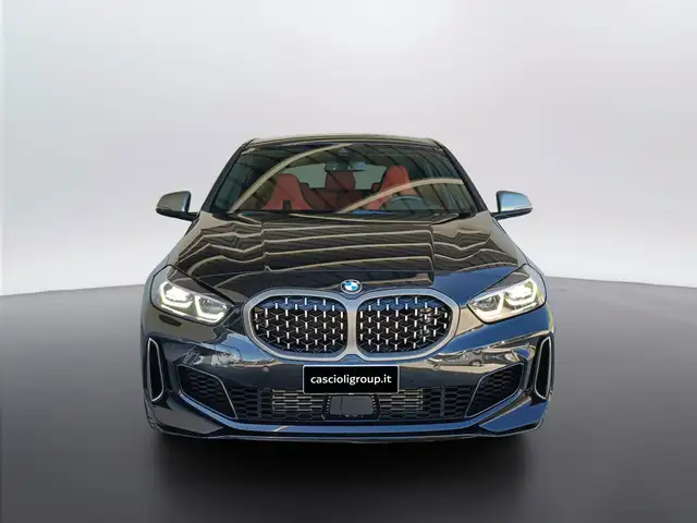 BMW 1 Series view 2
