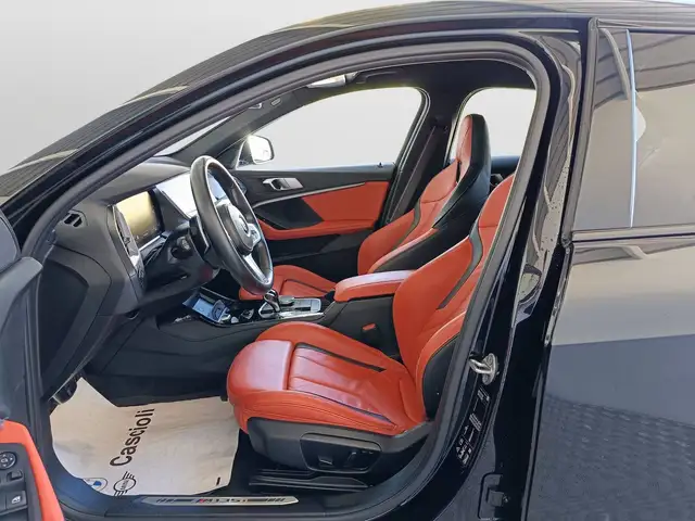BMW 1 Series view 8