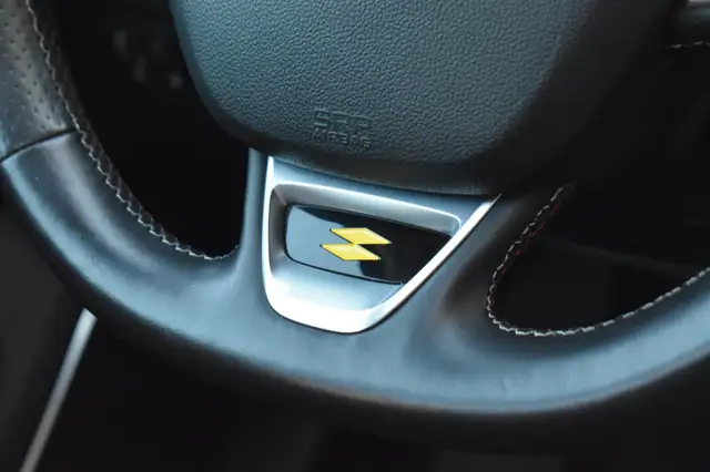 Renault Megane view 14