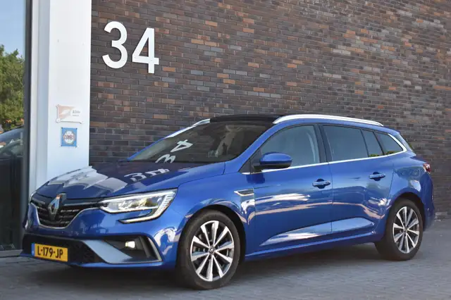 Renault Megane view 2