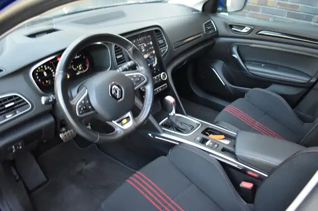 Renault Megane view 3