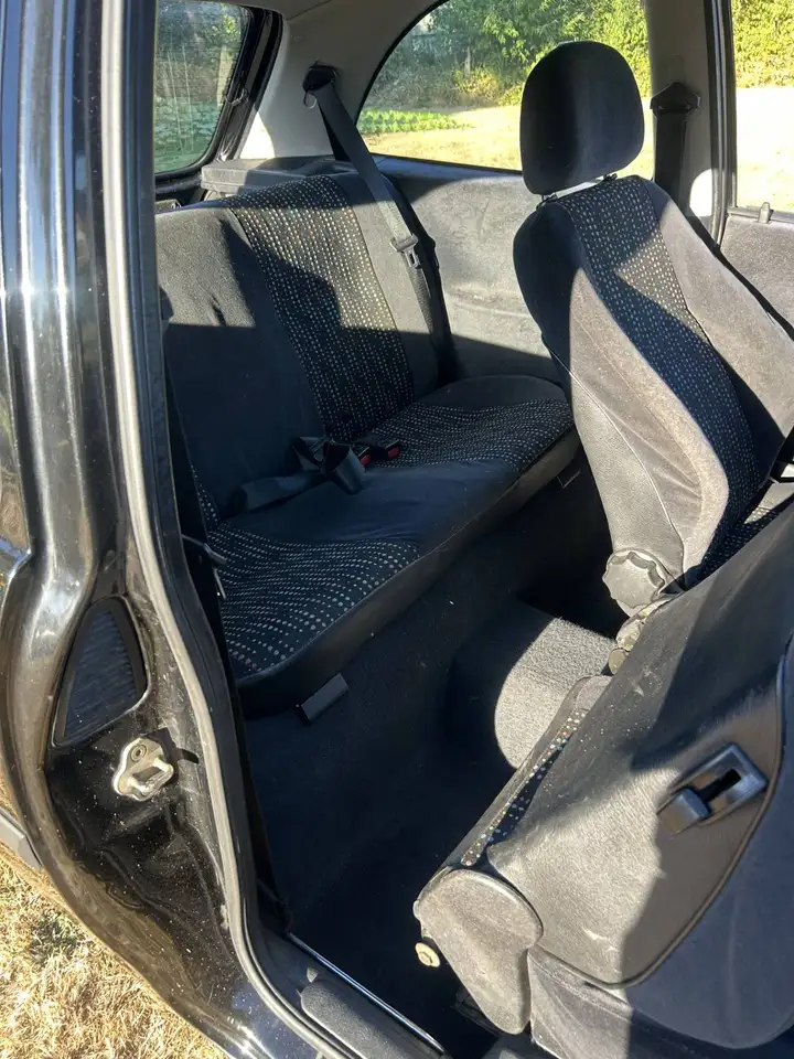 Opel Corsa 1.6i-16V GSi, foto 12