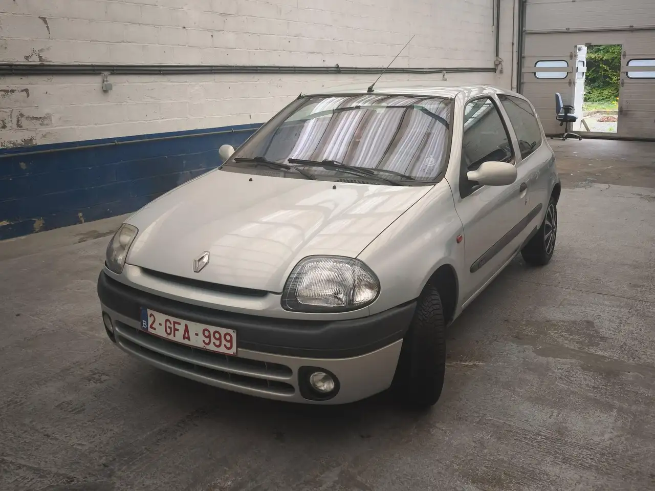 Renault Clio 1.4i 16v RXE, foto 1