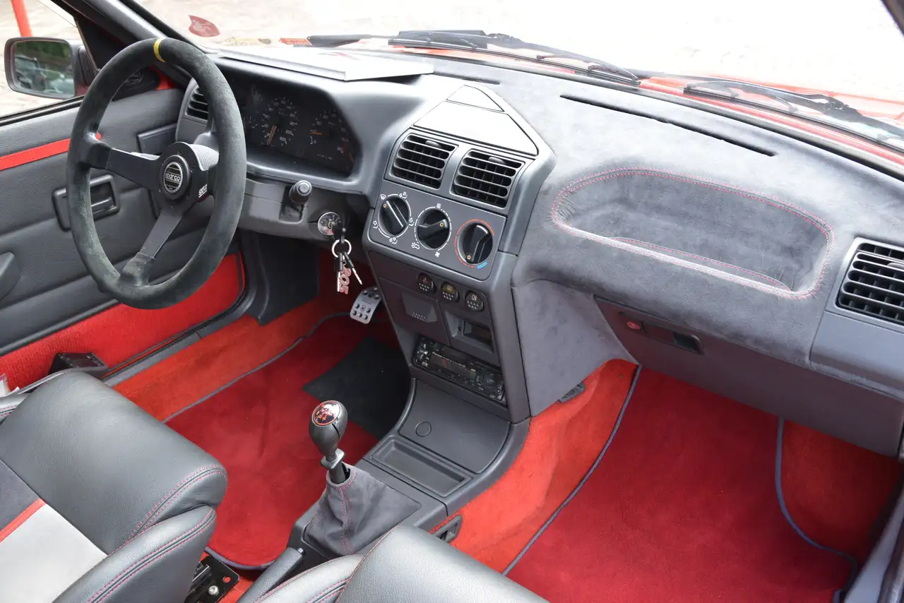 Peugeot 205 3p 1.9 Gti 130cv 5m, foto 12
