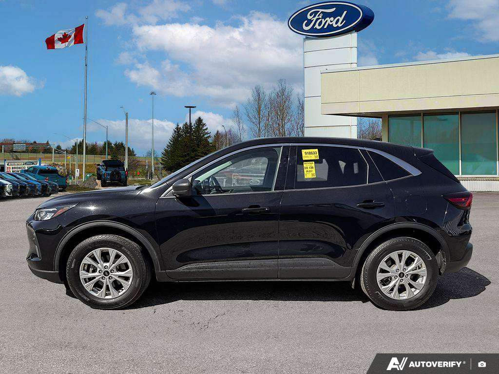 2024 Ford Escape
