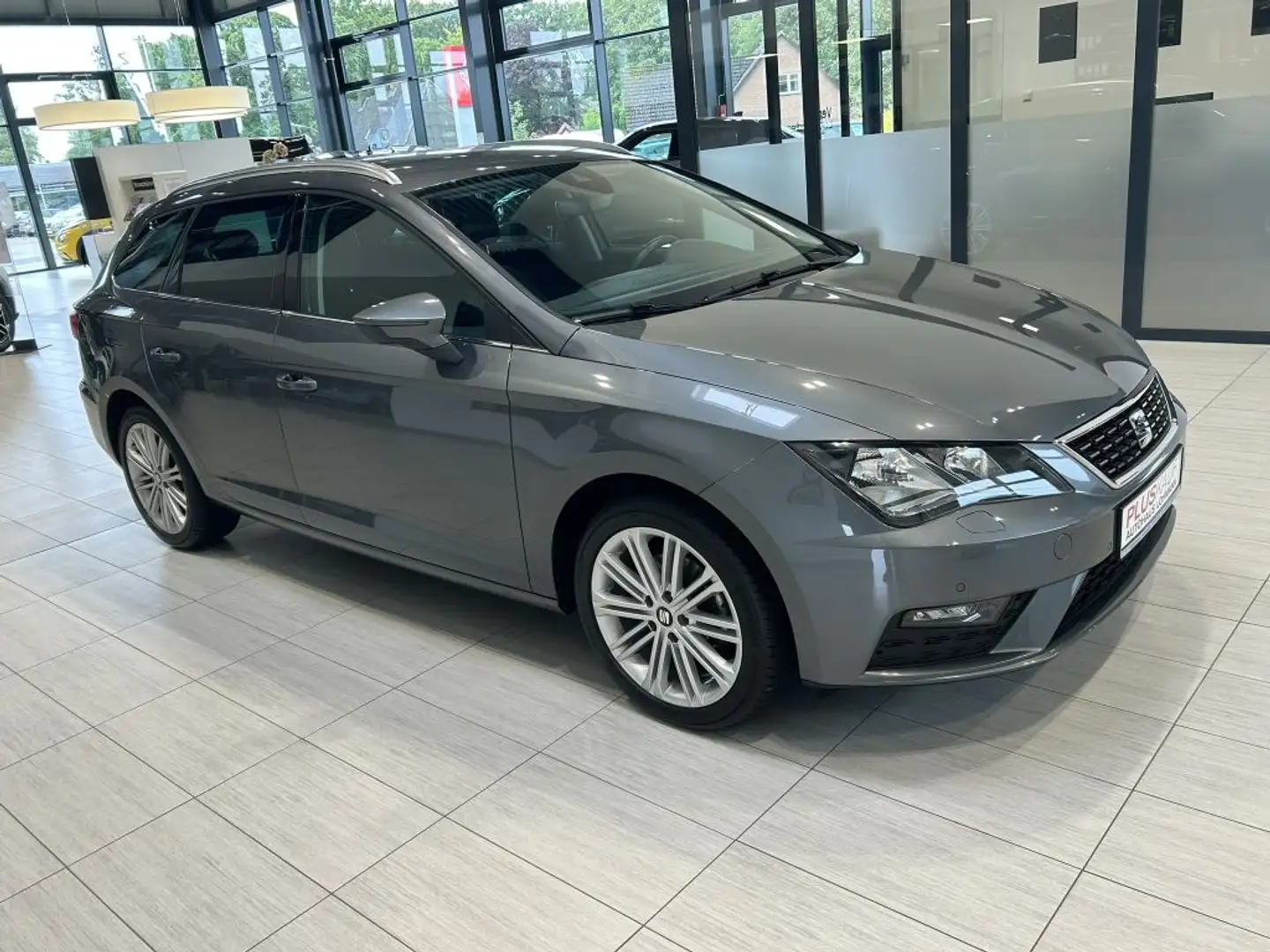SEAT Leon ST 1.4 TSI ACT Start&Stop DSG XCELLENCE - 2