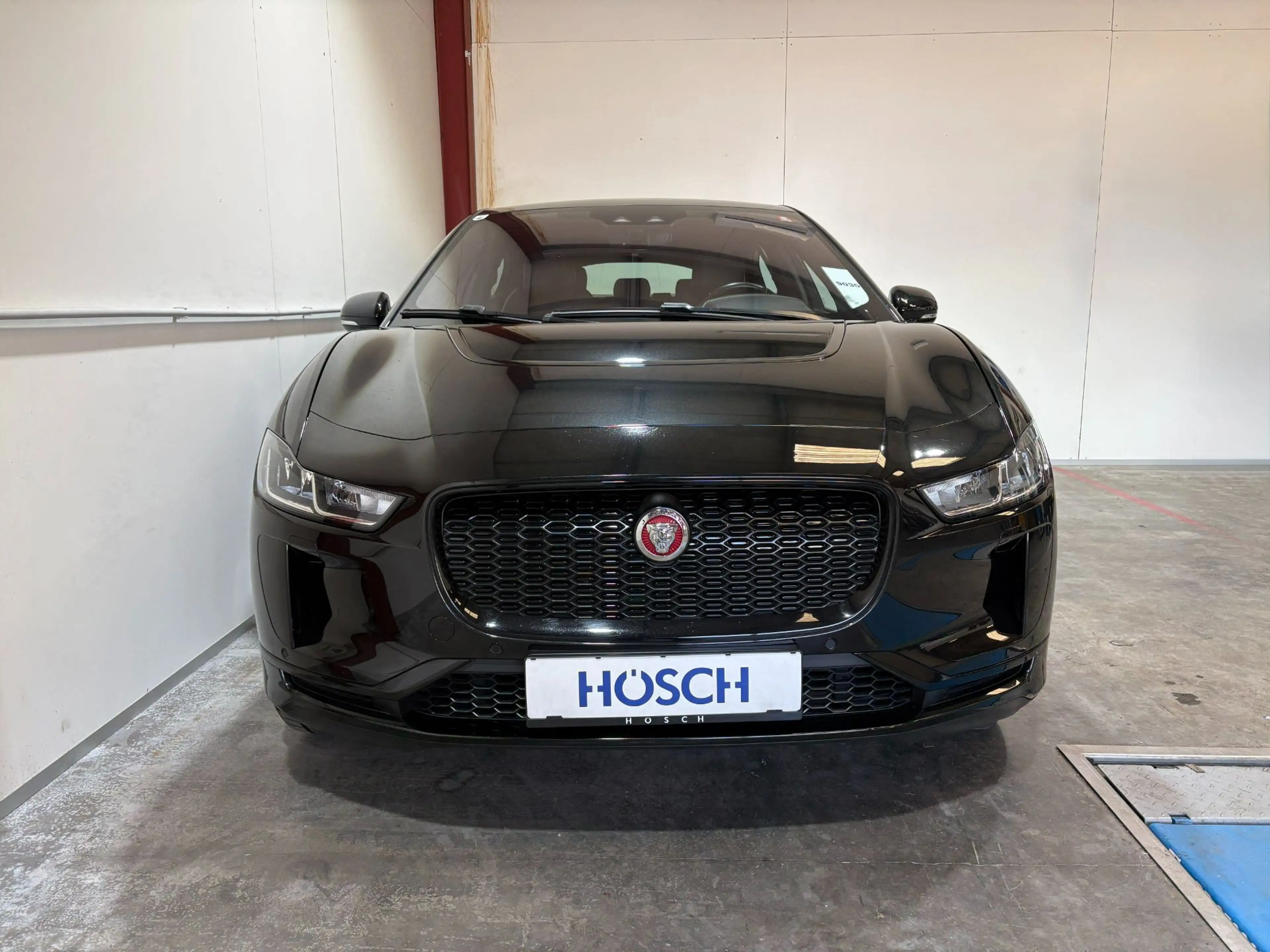 Jaguar I-Pace EV400 AWD S 8-fach PANO 22er LEDER BLACK MERIDIAN — photo 2
