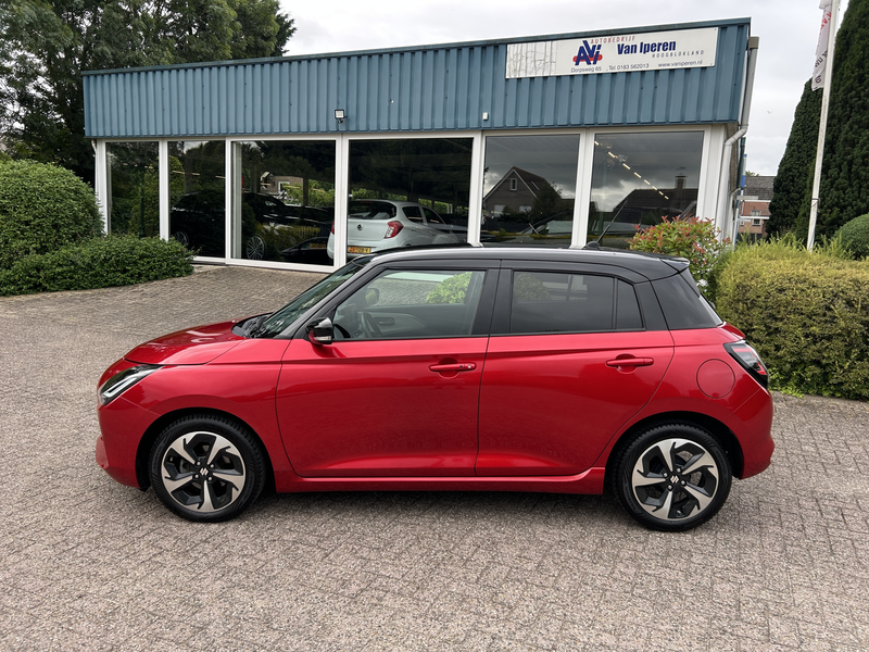 Suzuki Swift 1.2 Style Smart Hybrid — photo 3
