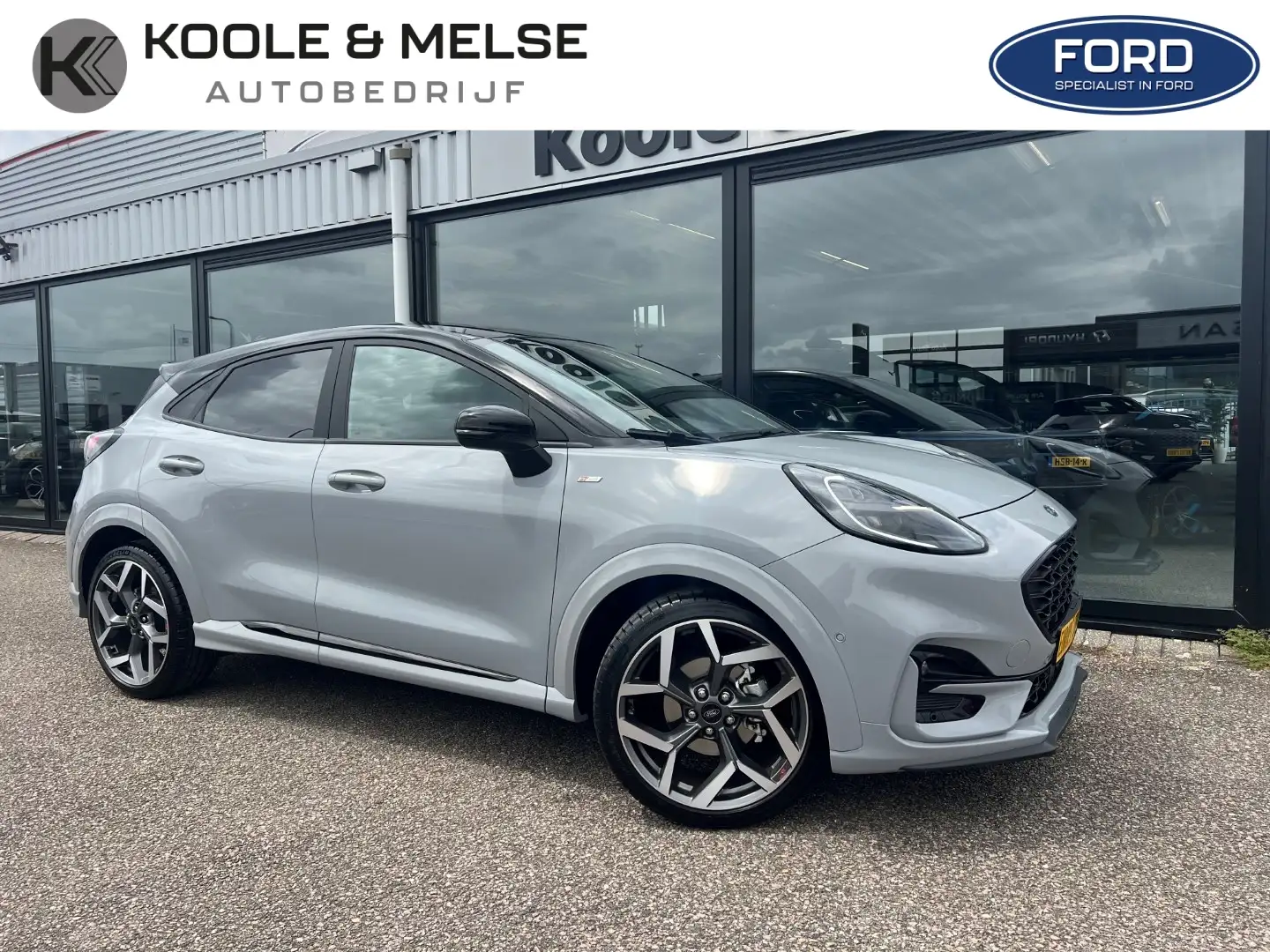 Ford Puma 1.0i Ecoboost Hybrid 155pk ST-Line X , winterpack Grijs - 1