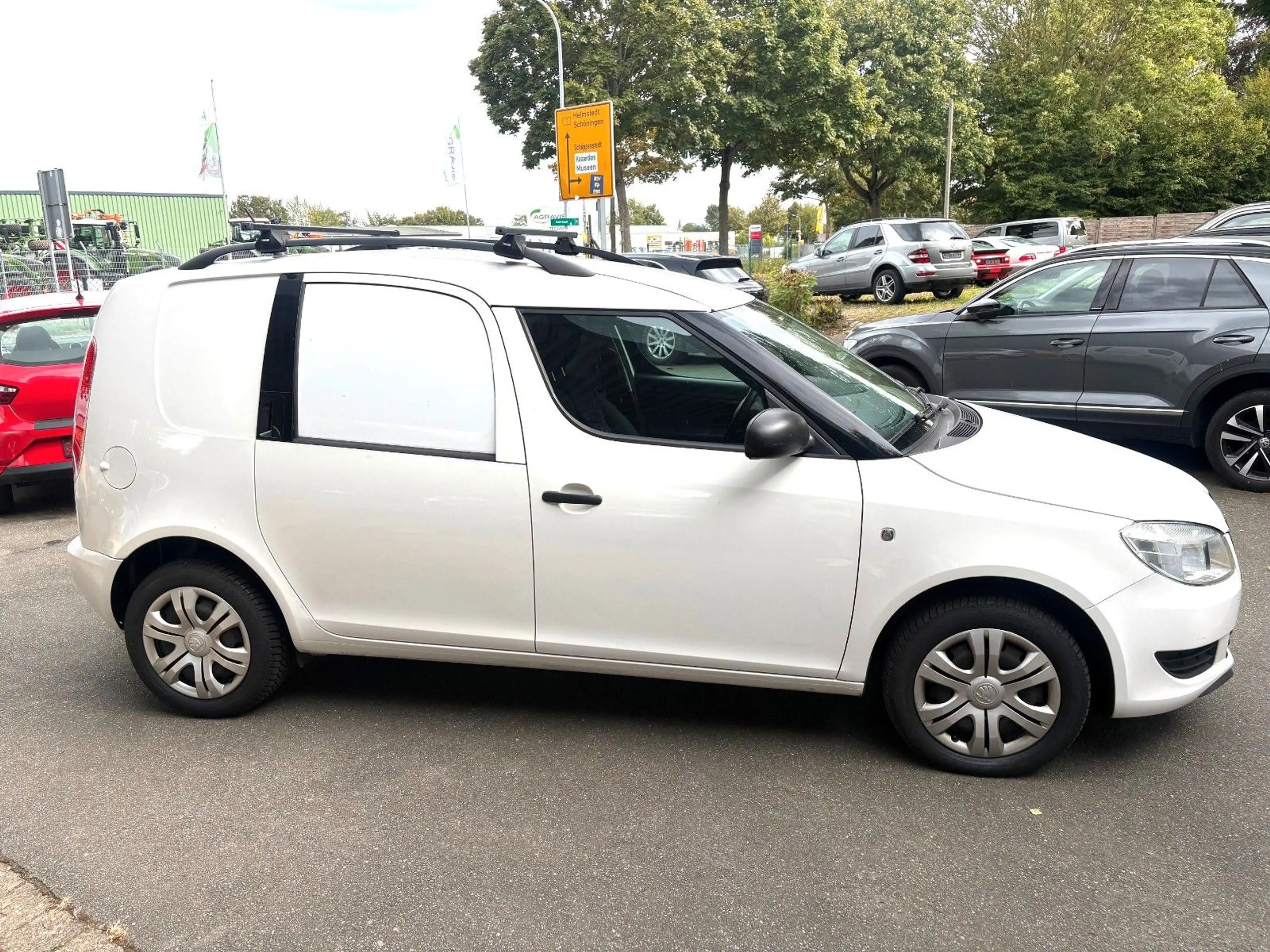 Skoda Roomster Praktik 1.6 TDI **LKW-ZULASSUNG**KLIMA* — photo 2