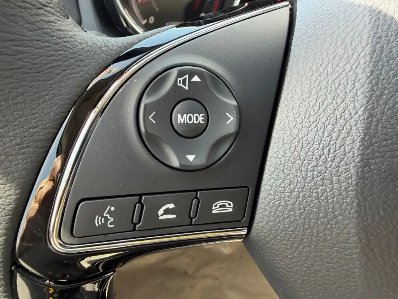 Mitsubishi RVR снимка Mitsubishi RVR
