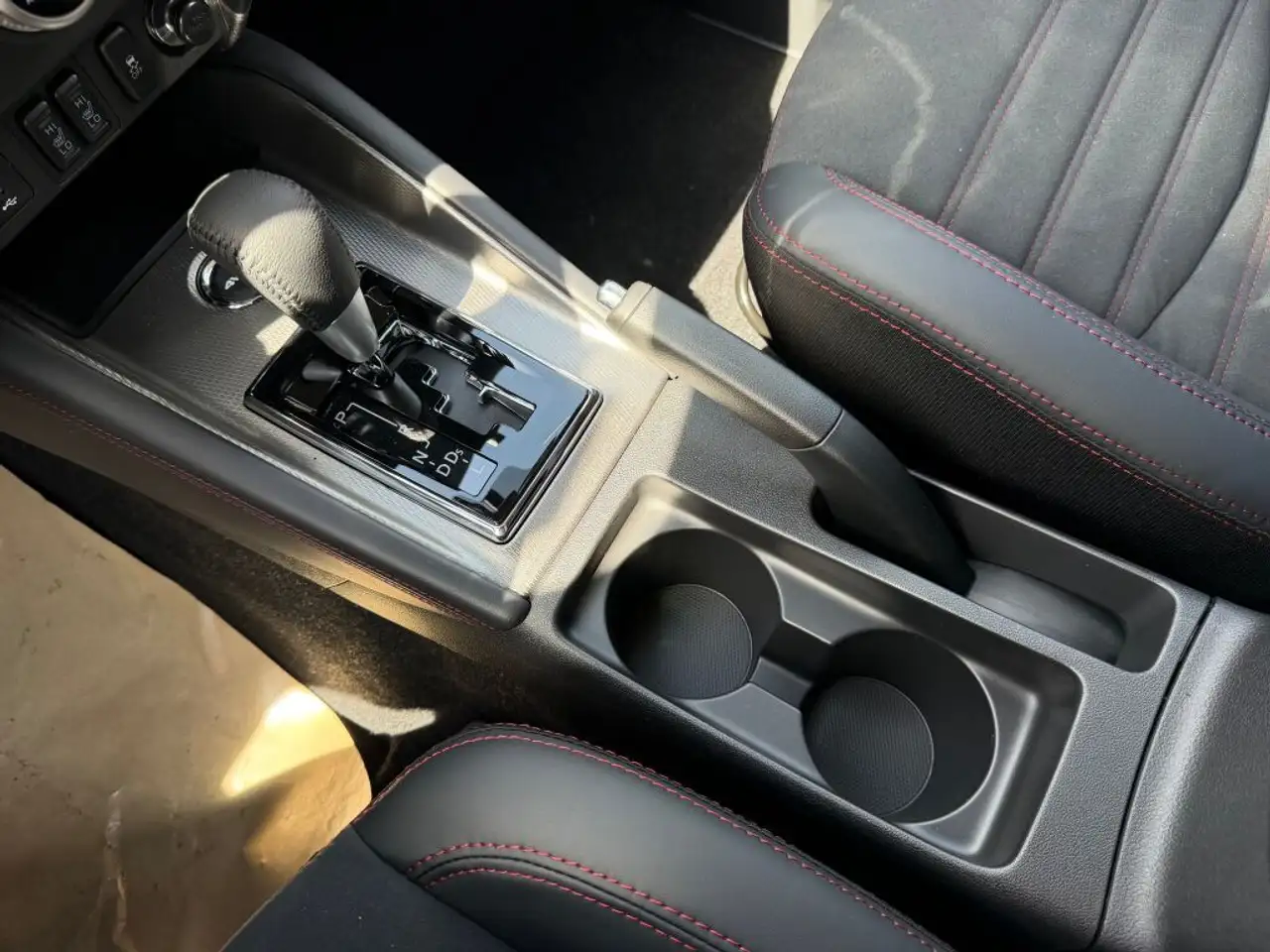 Mitsubishi RVR снимка Mitsubishi RVR