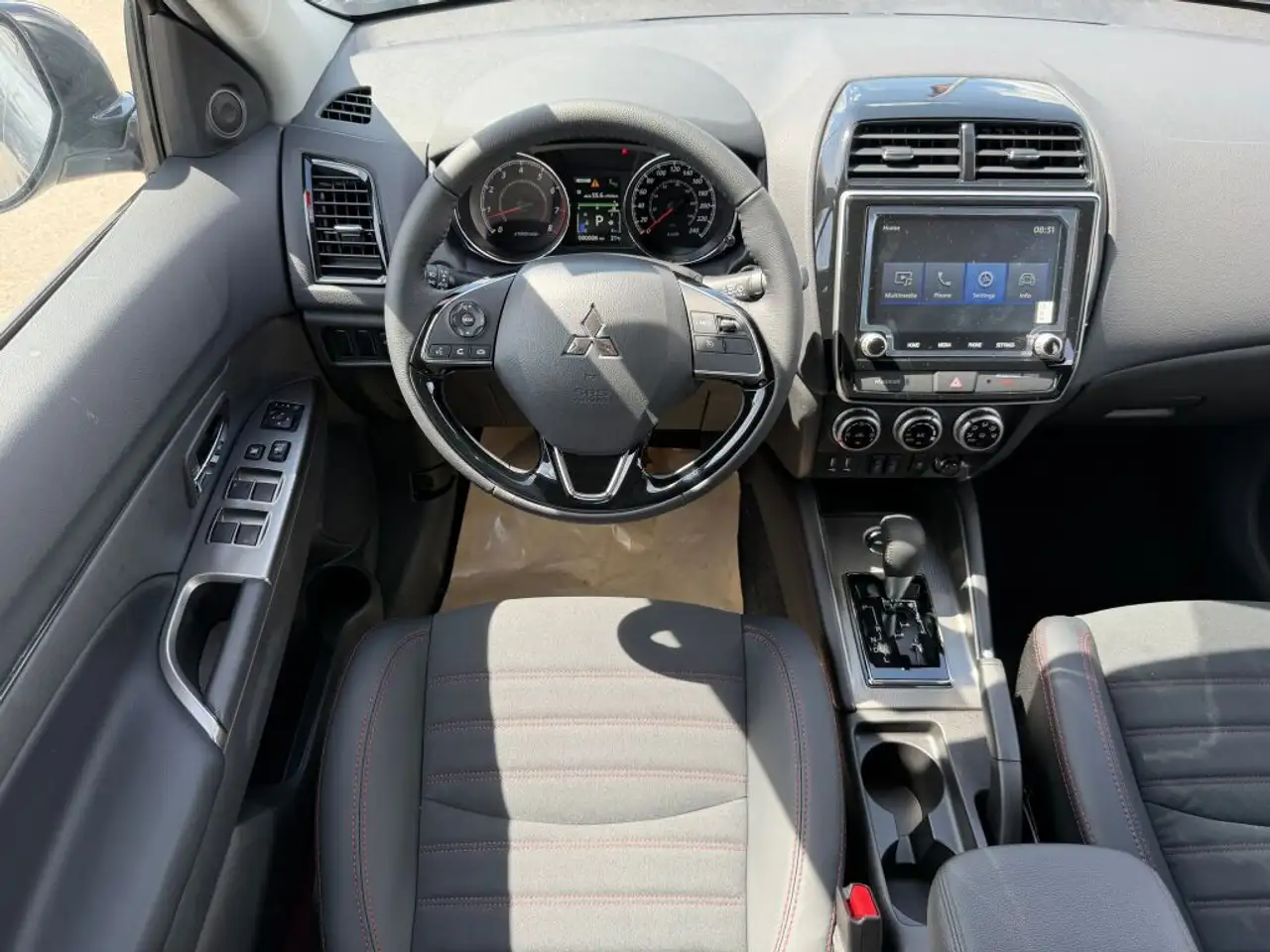Mitsubishi RVR снимка Mitsubishi RVR