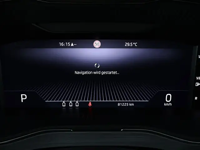 Skoda Superb view 7