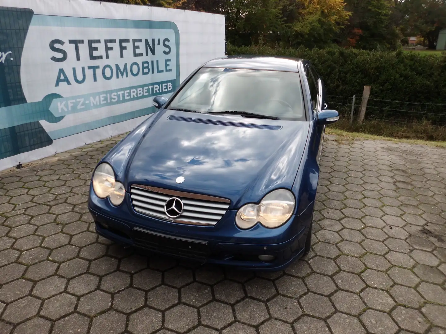 Mercedes-Benz C 180 C 180 Kompressor (203.746) Blau - 2
