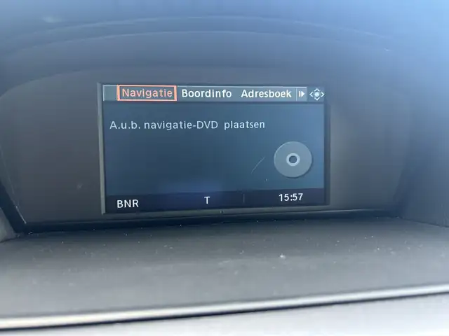 BMW 5 Series view 8