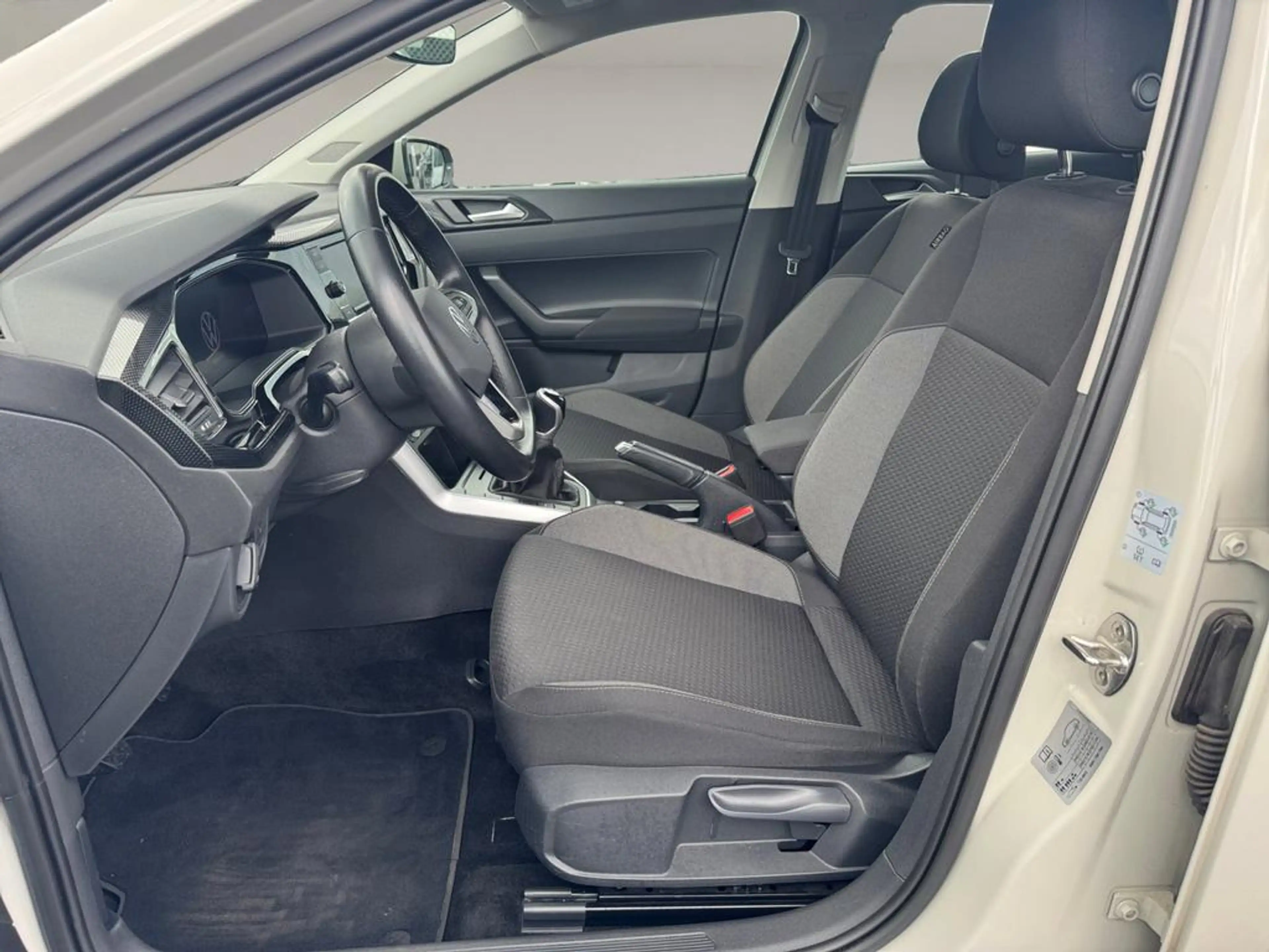 Volkswagen Polo Polo Life 1.0 TSI 70 kW (95 ch) 5 vitesses manuel — photo 9
