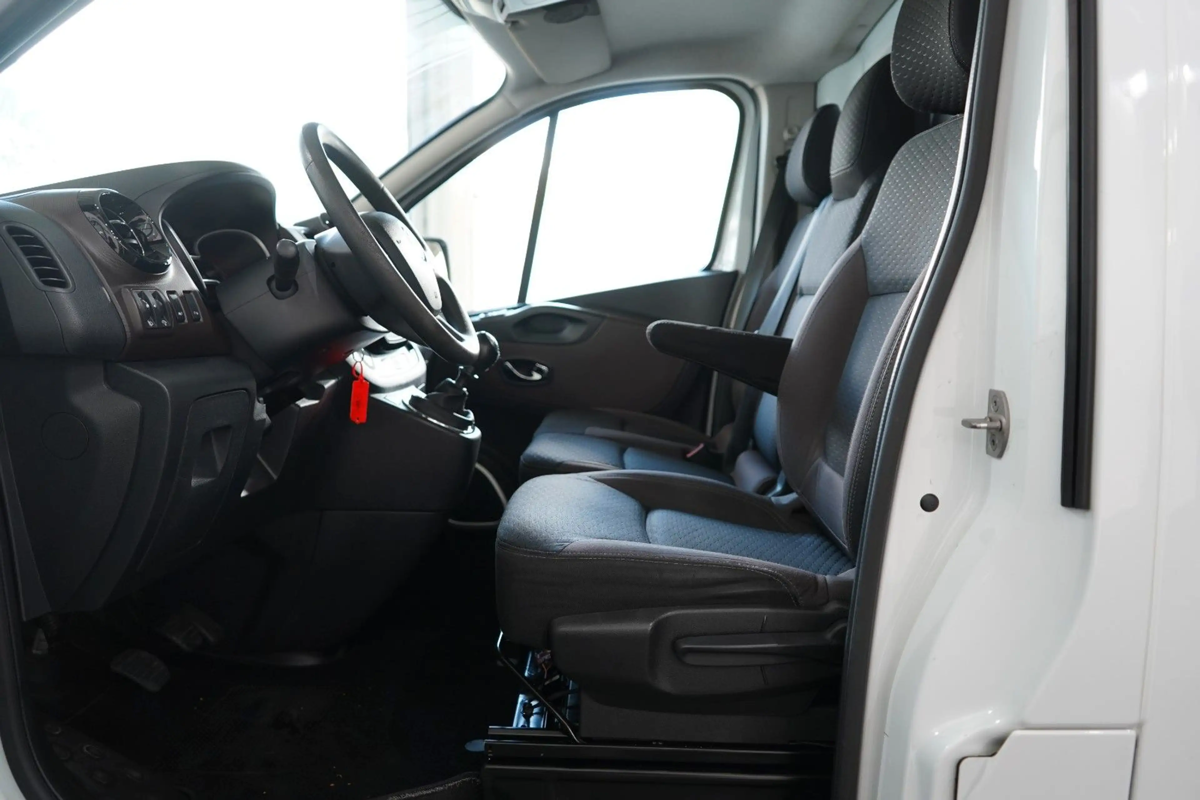 Fiat Talento Kasten L2H1 1,2t SX*Klima*Navi*AHK* — photo 9