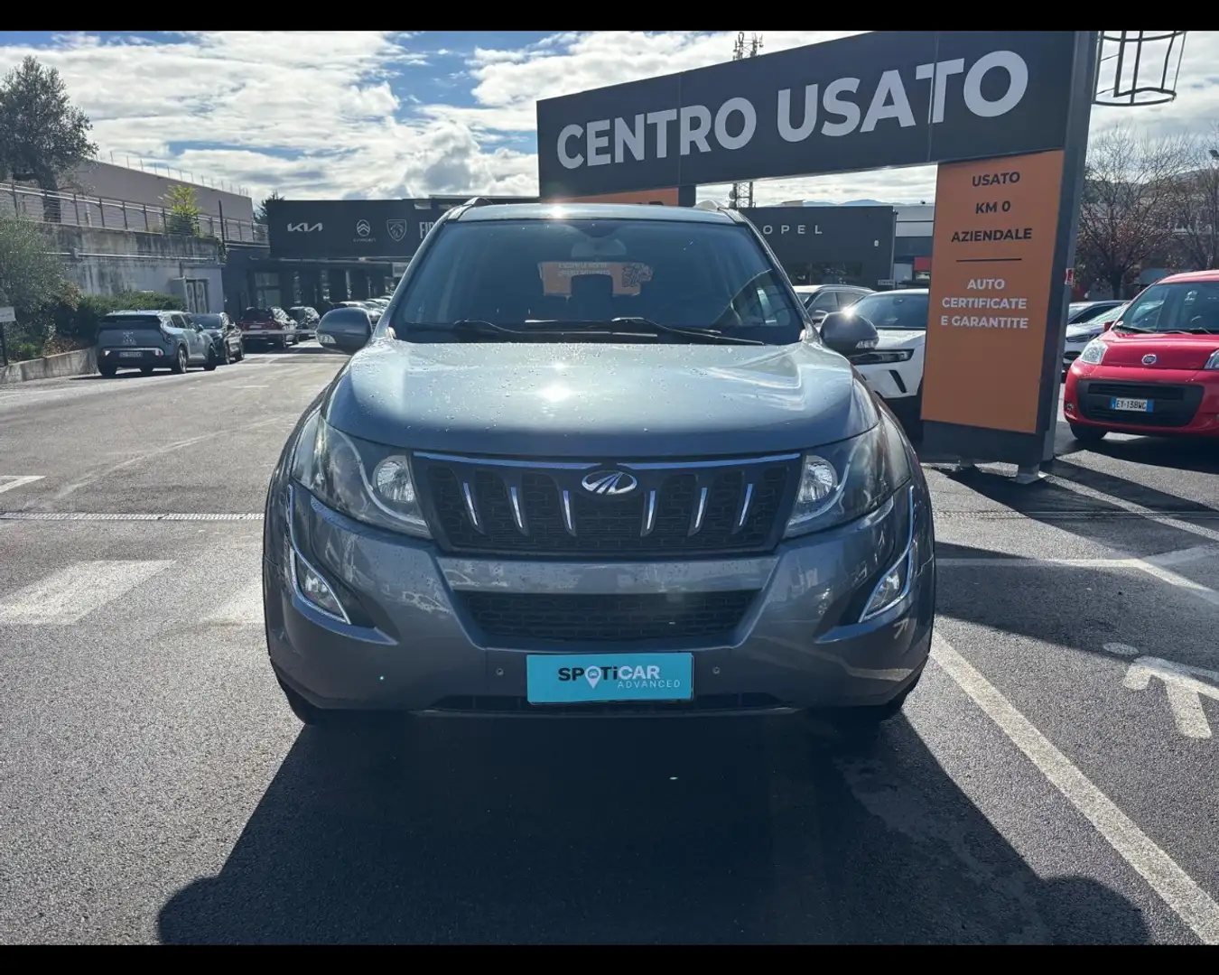 Mahindra XUV500 2.2 TD CR intercooler W8 Grijs - 2