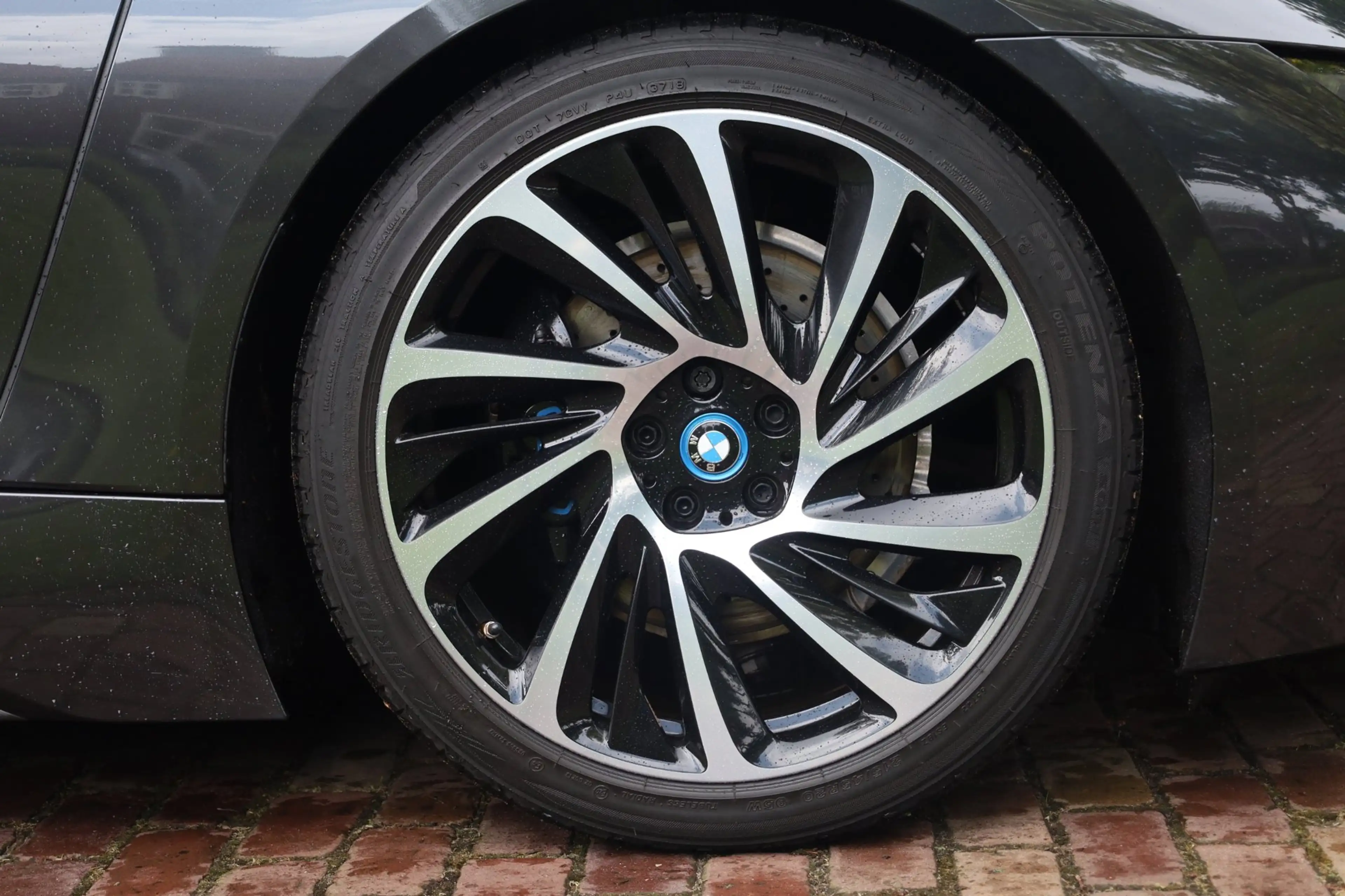 BMW i8 1.5 Aut. | SOH 93% | Dalbergia-braun Interieur | O — photo 7