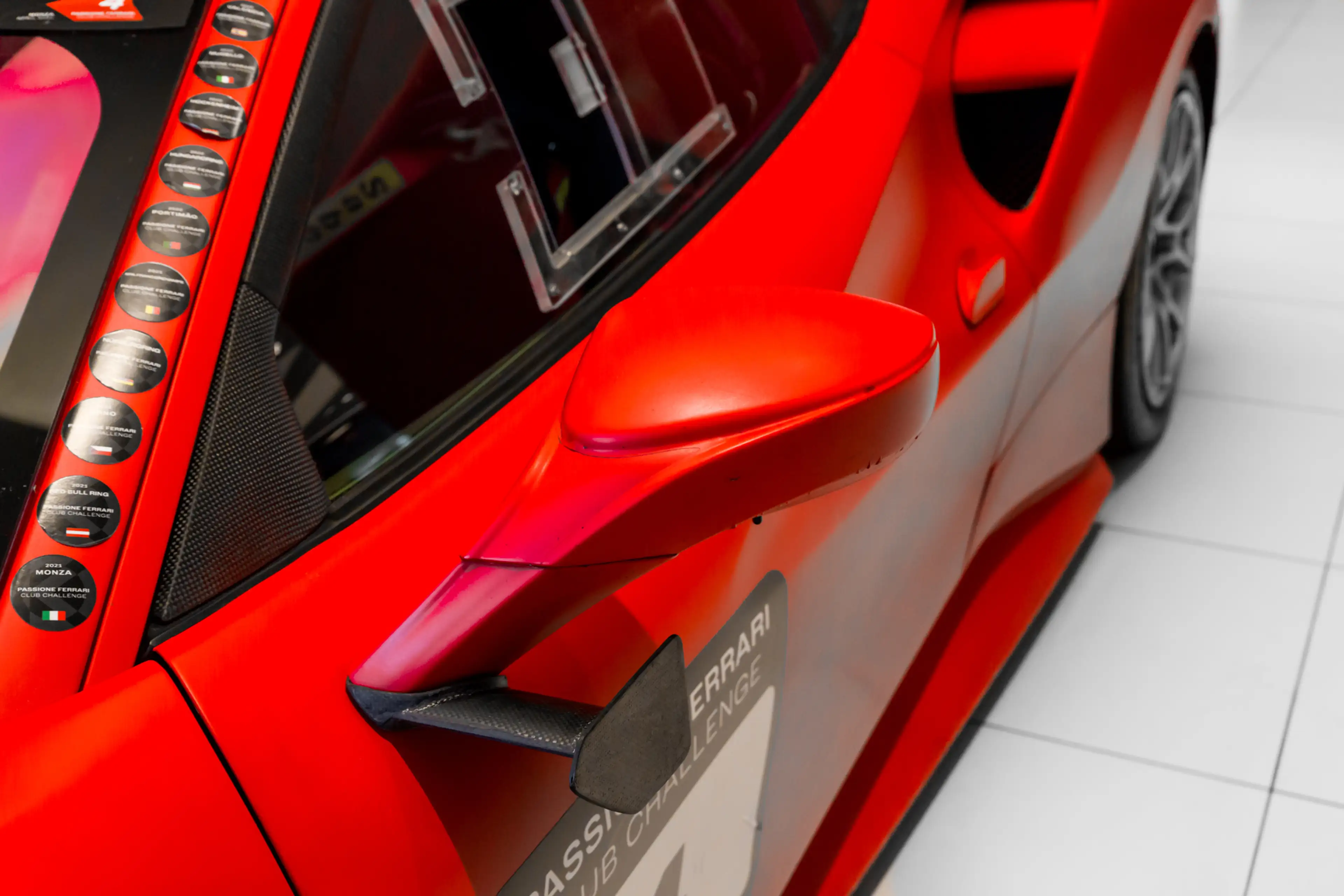 Ferrari 488 Challenge ~Ferrari Munsterhuis~ — photo 17