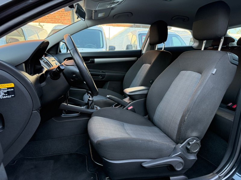 Kia ProCeed / pro_cee'd ProCeed 1.6 CVVT *Klima*Sitzhz.* — photo 8