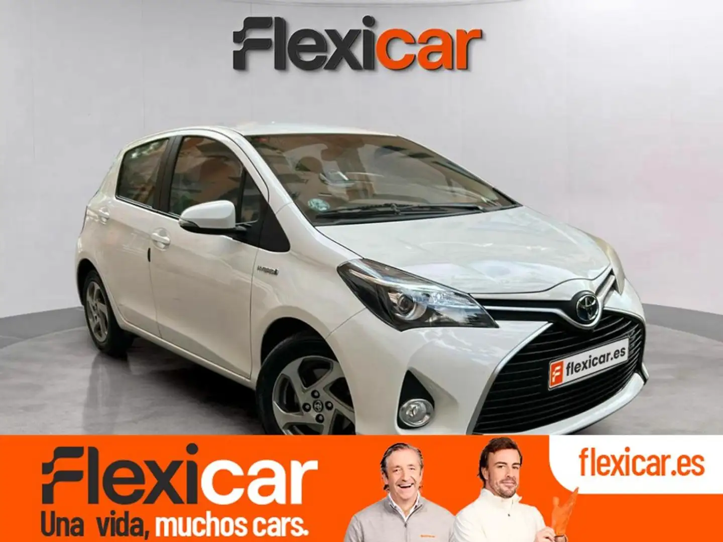 Toyota Yaris 1.5 Hybrid Advance Amarillo - 1