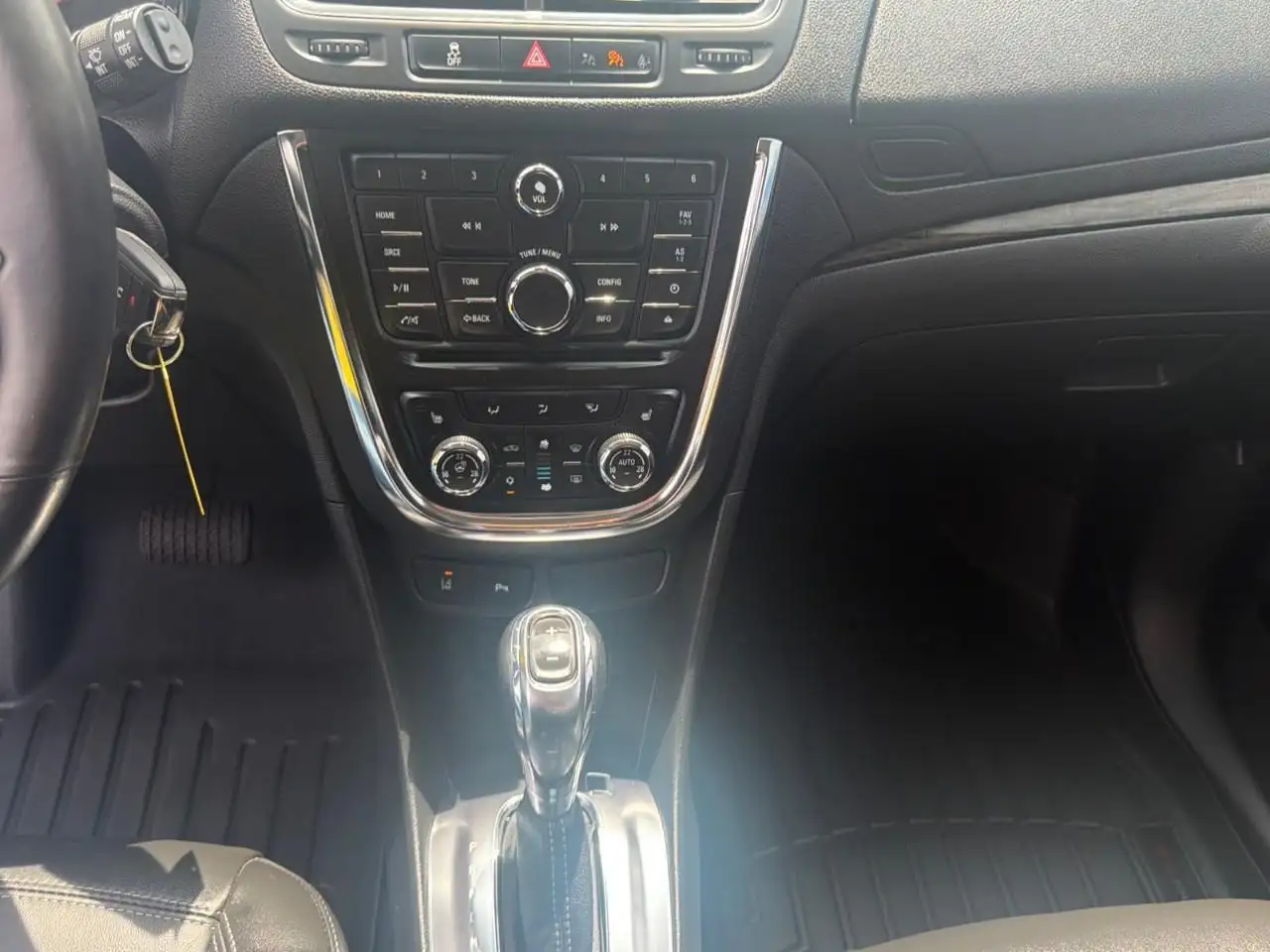 Buick Encore photo Buick Encore