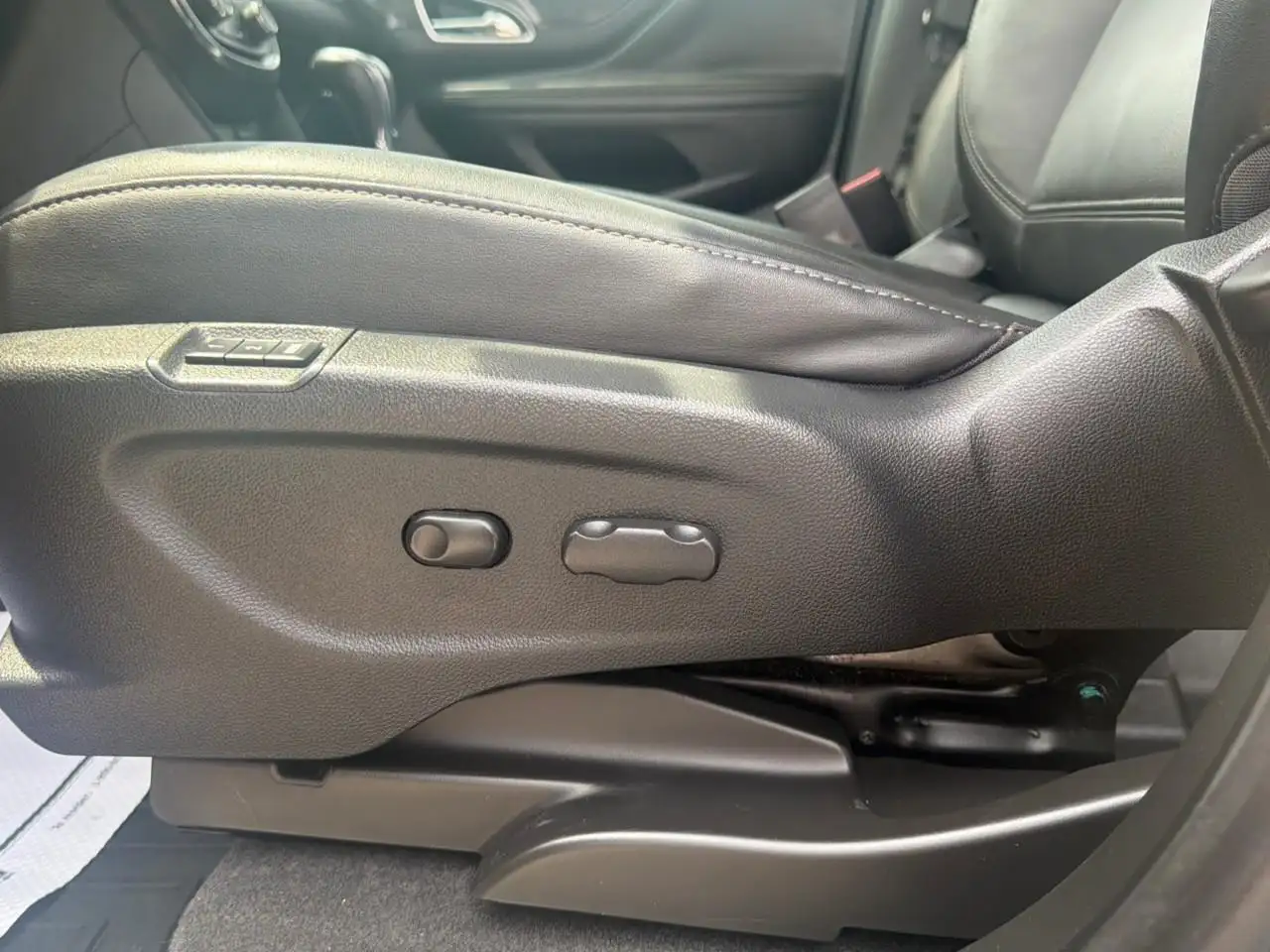 Buick Encore photo Buick Encore