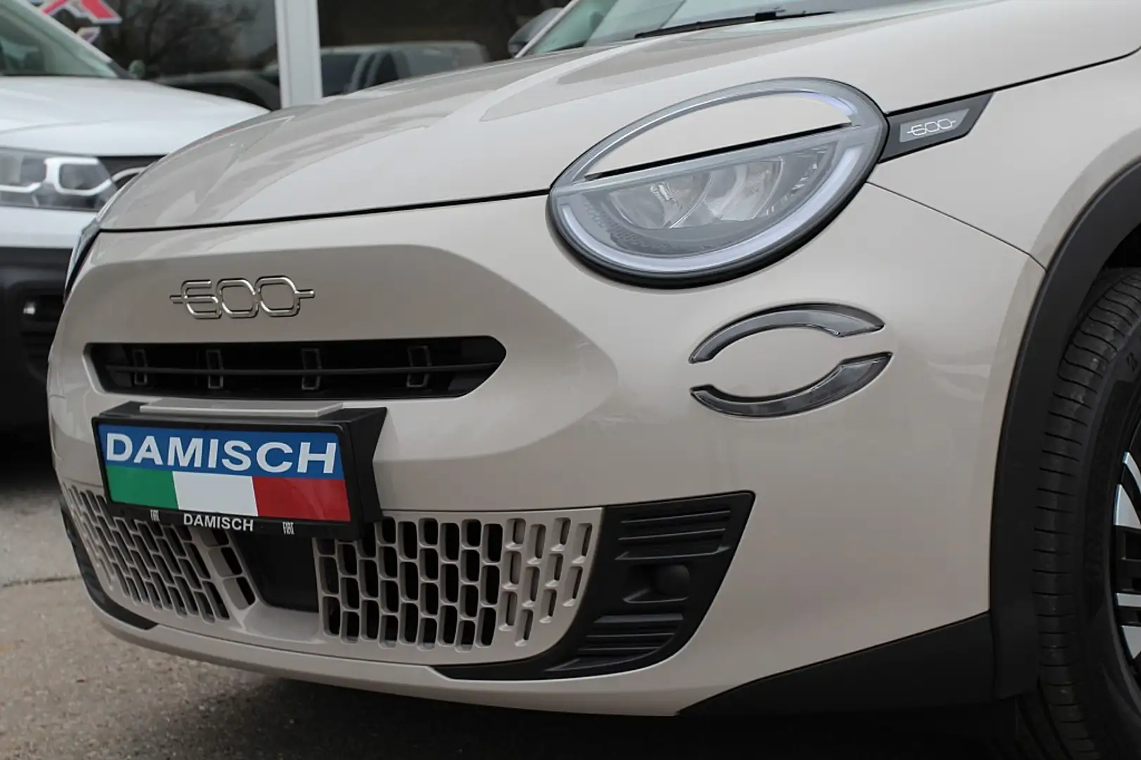 Fiat 600 Hybrid 100 6-Gang eDCT La Prima Braun - 2