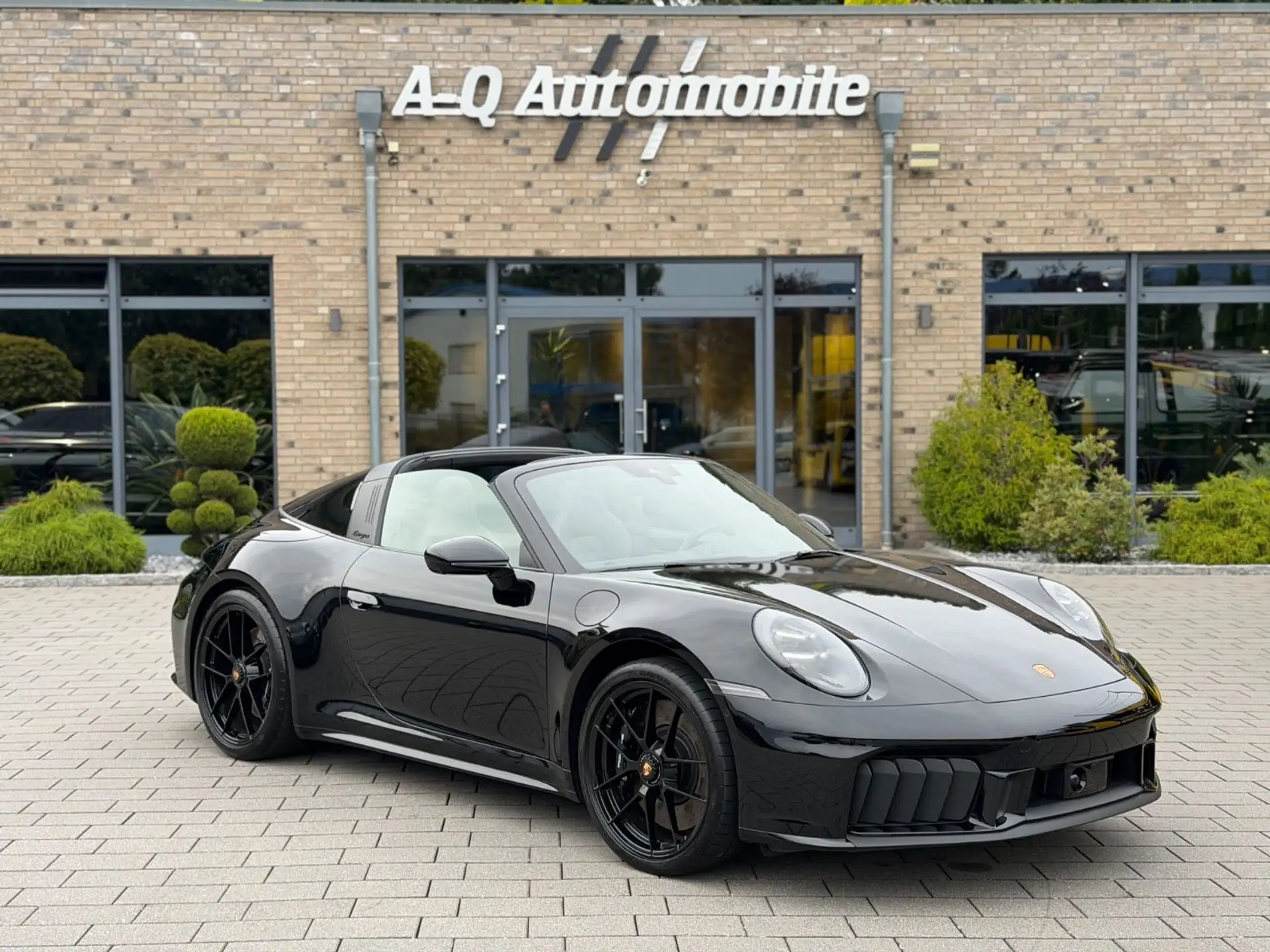 포르쉐 911 Carrera 4 GTS Cabriolet 2026 검정 사진 8