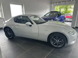 Mazda MX-5 Sports Line RF/LED/BOSE/DAB/TW/PDC/TEMP