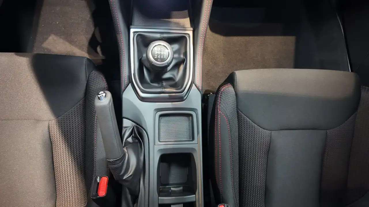 Subaru WRX снимка Subaru WRX
