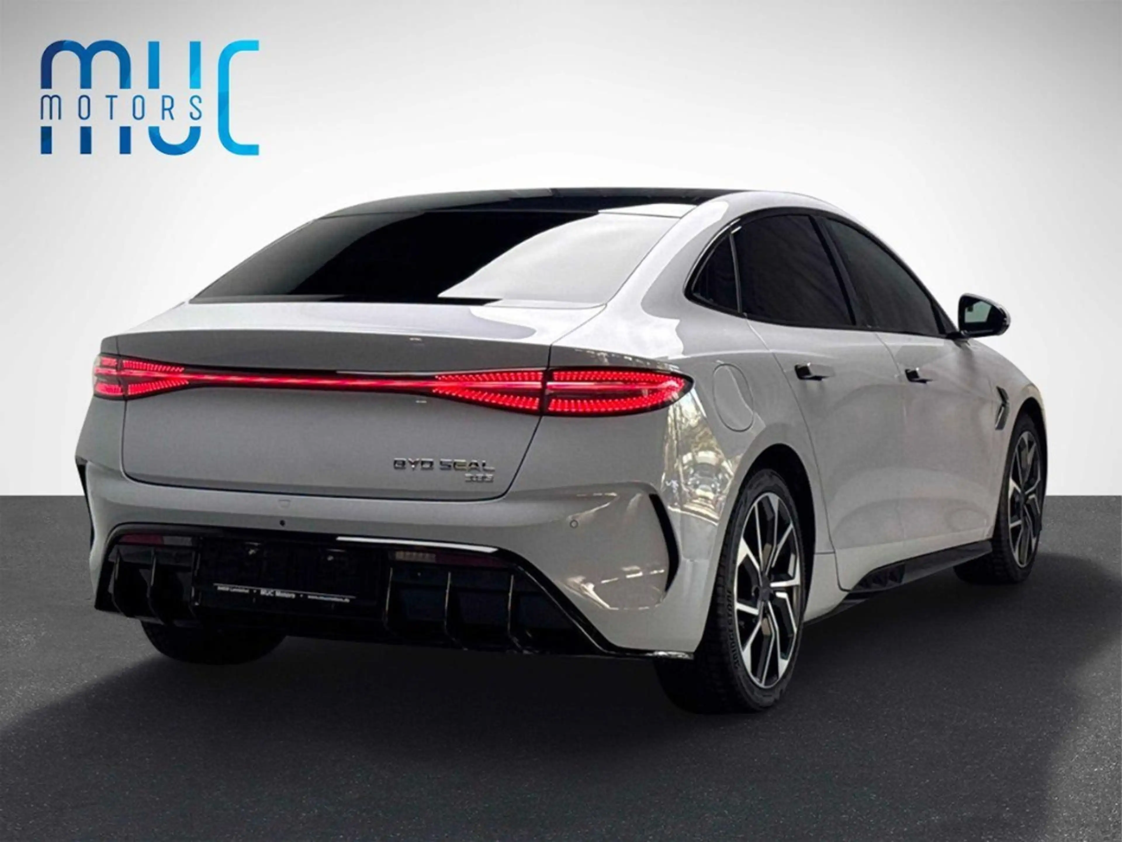 BYD Seal 390 kW AWD Excellence Grau — photo 4