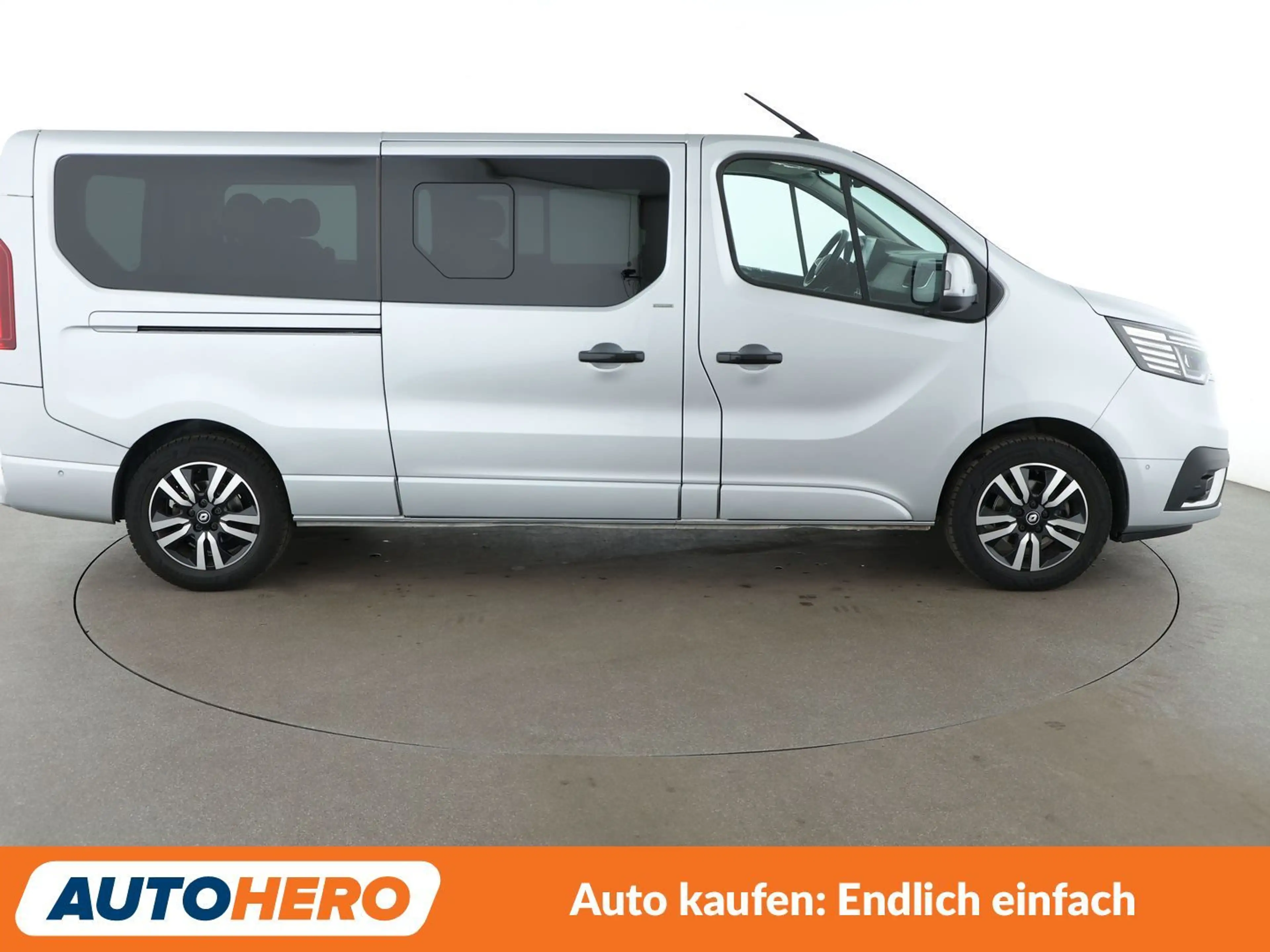 Renault Trafic 2.0 BLUE dCi L2H1 Grand SpaceClass Aut.*NAVI*CAM* — photo 7