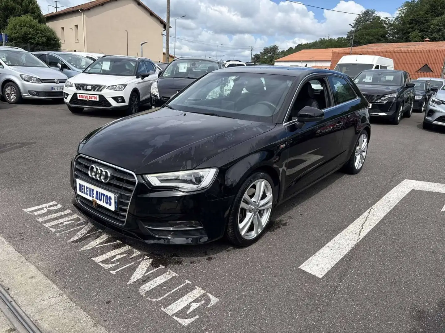 Audi A3 III 1.8 TFSI 180ch S Line S tronic 7 Zwart - 2