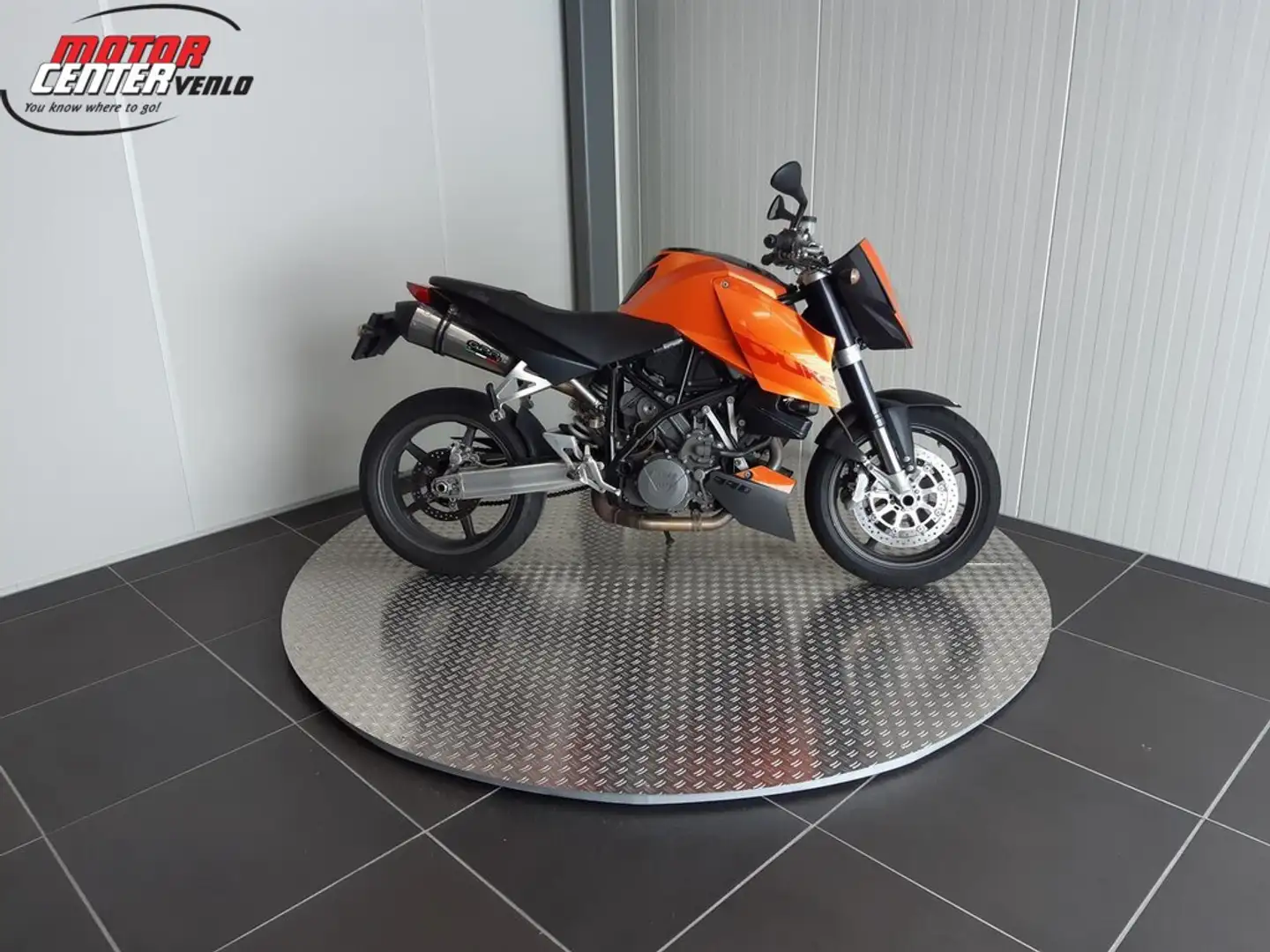 KTM 990 Super Duke Narancs - 1