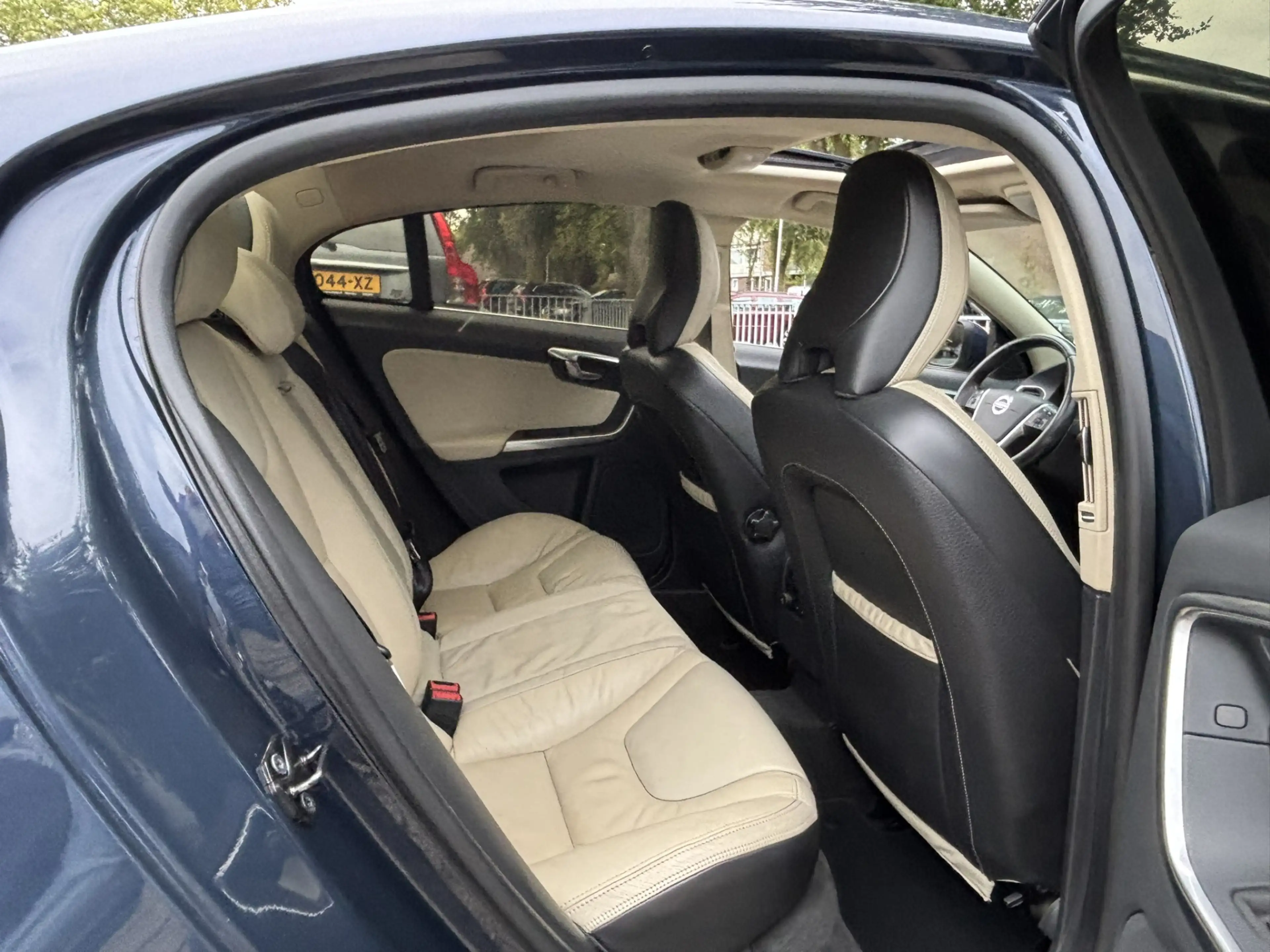 Volvo S60 3.0 T6 AWD Summum ACC Schuifdak Standkachel FourC — photo 6