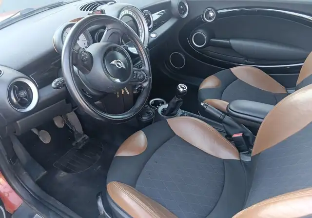 Mini Cooper view 2