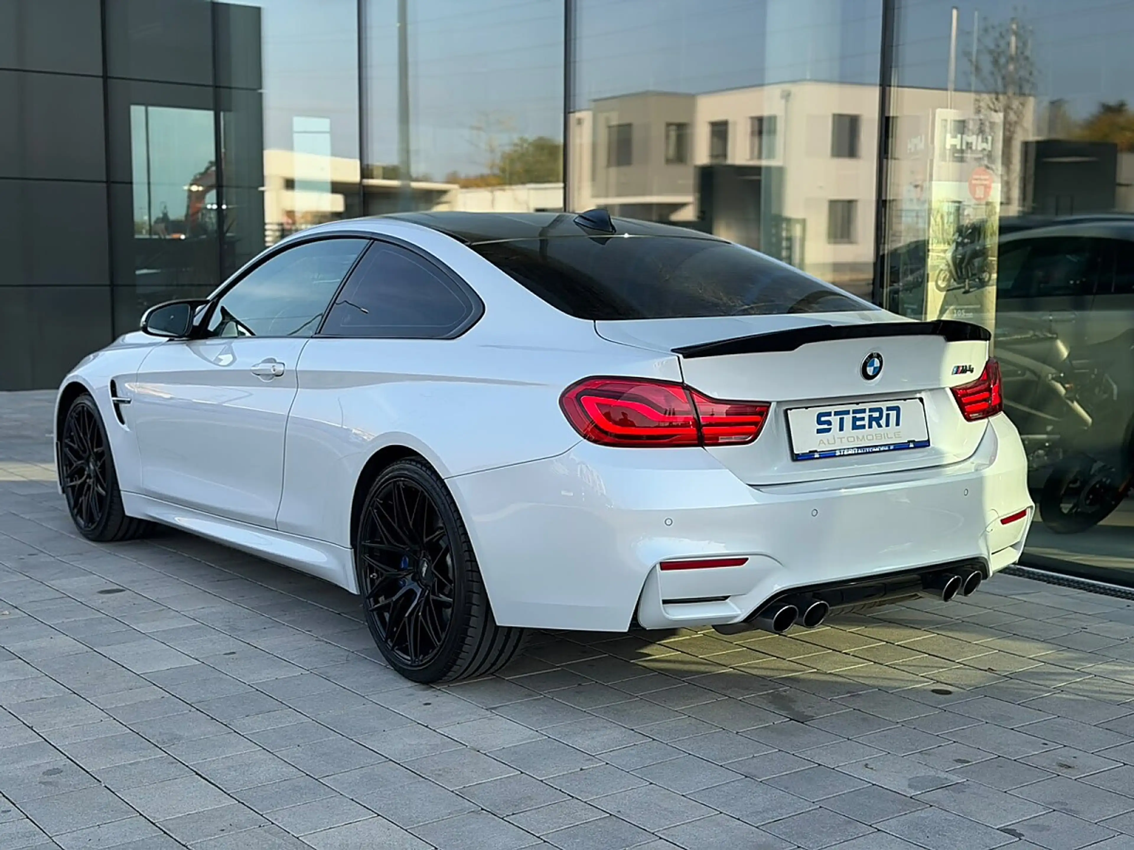 BMW M4 Coupé F82 *HUD*MERINO LEDER*CARBON*M*DKG* — photo 5